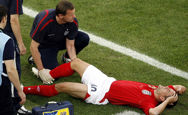On This Day 2007, FIFA dan FA Beri Kompensasi Cedera Owen di Piala Dunia