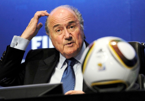 On This Day 1998, Skandal Suap yang Mengawali Kerajaan Sepp Blatter
